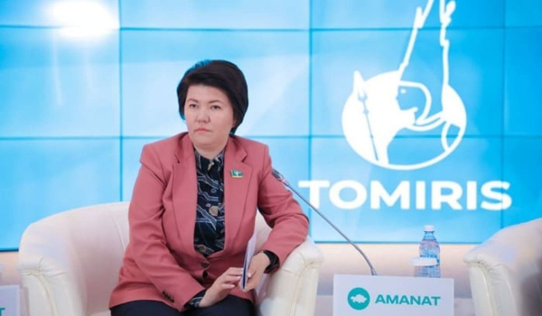 Почему Казахстану нужны женщины-лидеры, рассказала Жулдыз Сулейменова