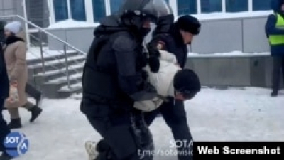Суд в Башкортостане арестовал четырёх участников акции в поддержку Фаиля Алсынова