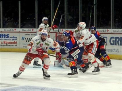 Казахстанец &quot;взорвал&quot; США в одном из первых матчей за клуб USHL