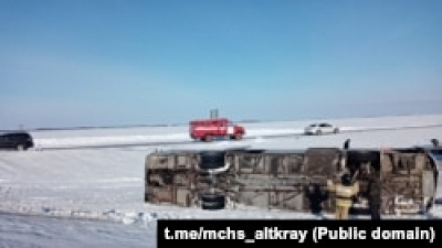 В Сибири опрокинулся автобус из Шымкента с 54 пассажирами, несколько человек пострадали