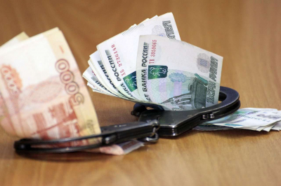Судью подозревают в получении 2 млн взятки
