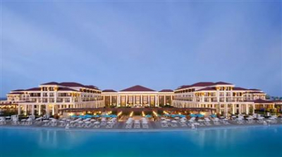 Гибель лебедей на озере Караколь: против Rixos Актау возбудили дела