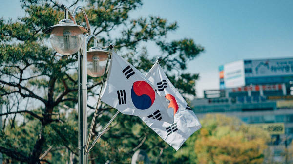 Тещу президента Южной Кореи задержали за подделку документа
