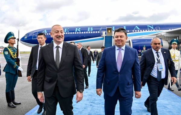 Ильхам Алиев прибыл в Астану для участия в саммите ШОС