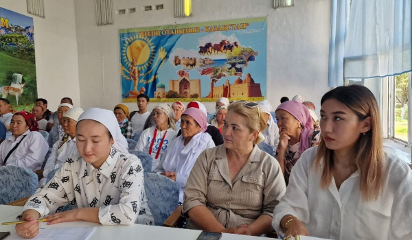Проект «Қарызсыз қоғам» помогает казахстанцам, имеющим долги по кредитам