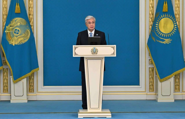 Президент наградил победителей и призёров международных олимпиад