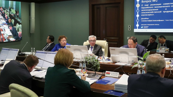 ЕАЭС поддержал Казахстан в борьбе с засильем серых сертификатов