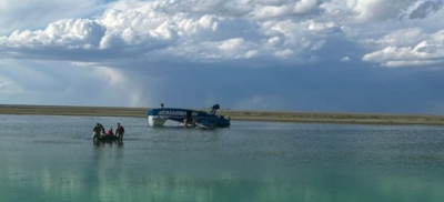 Самолет упал на воду и перевернулся в Костанайской области