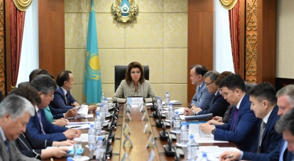 Дарига Назарбаева предложила усилить Счетный комитет