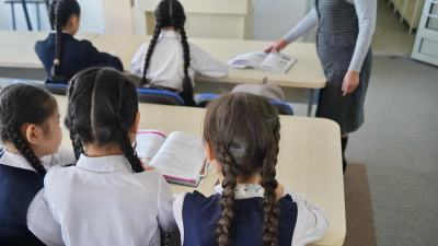 Как учитель может получить вознаграждение до 3,45 млн тенге в Казахстане