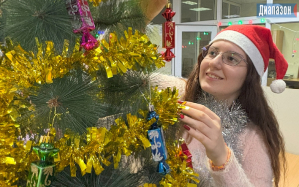Как украшать новогоднюю ёлку?