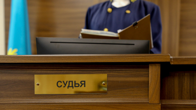 Свыше 1 млрд тенге доверили люди лжесотруднице банка