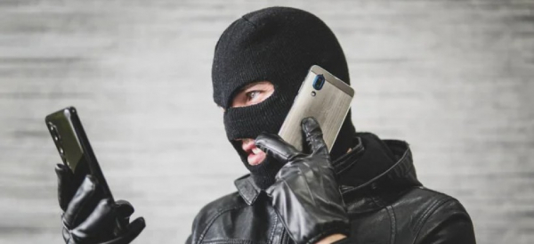 Мошенники под видом полиции выманили 24 млн тенге у пенсионеров в области Абай