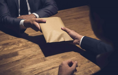 Глав нескольких филиалов АО &quot;Продкорпорация&quot; задержал Антикор
