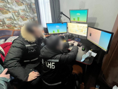 КНБ задержал подозреваемого в киберпреступлении в сфере оказания госуслуг