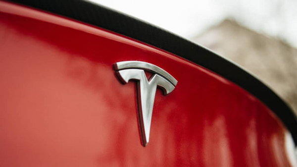 Wedbush снизил прогнозную цену акций Tesla после «кошмарного» квартала