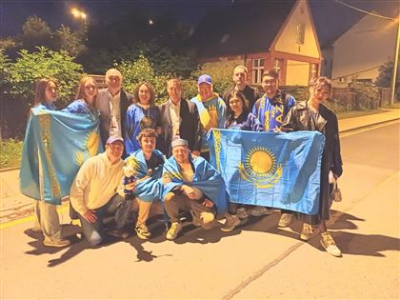 "Нас мало, но мы - сила": Казахстан завершил сложный сезон тяжелой победой