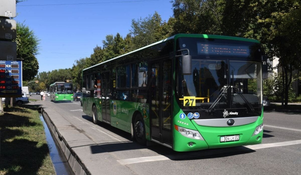 До 200 тенге может подорожать проезд в автобусах Алматы