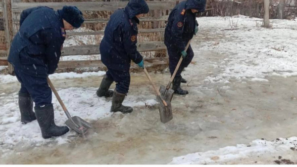 В ВКО ведутся противопаводковые работы