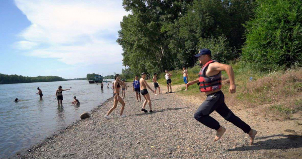 Спасатели привлекли внимание к теме безопасности на воде