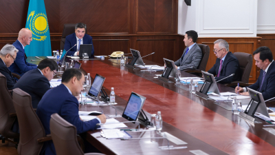 Бектенов проверил ход исполнения поручений Президента по реализации ключевых транспортных проектов