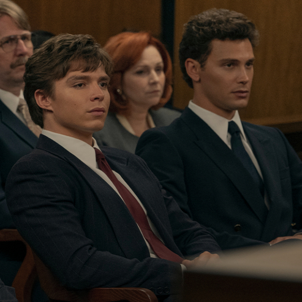 5 причин посмотреть сериал &laquo;Монстры: Братья Менендес&raquo;