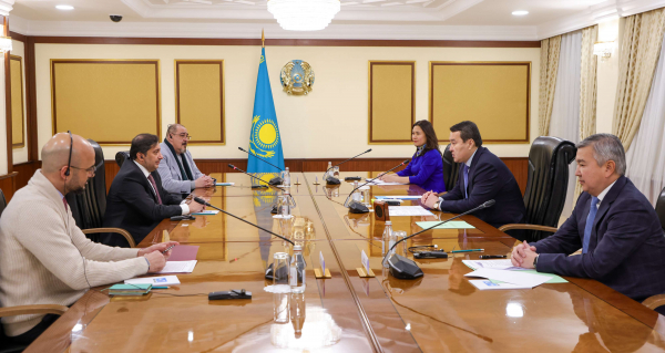 Вопросы сотрудничества обсудил премьер-министр Казахстана с послом Катара