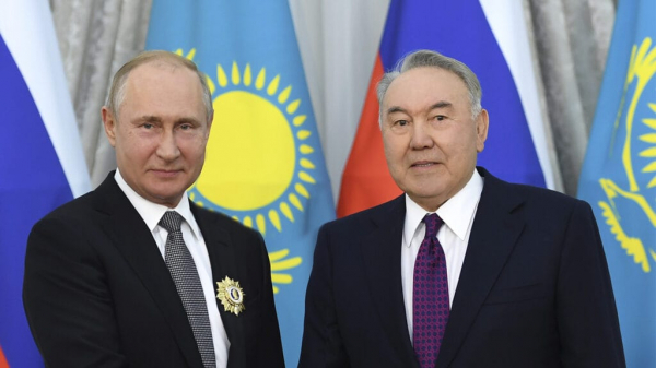 Назарбаев и Путин провели частную встречу в Москве